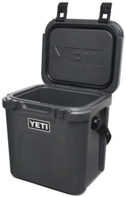 Yeti Roadie 24 Hard Cooler -Ski Pro Outlet Store 200259 roadie 24 charcoal gallery3 final