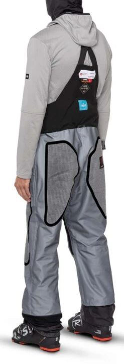 686 GORE-TEX Pro 3L Hydrastash Thermagraph Bib 2022-2023 27 686 GORE-TEX Pro 3L Hydrastash Thermagraph Bib 2022-2023 -Ski Pro Outlet Store 686 gore tex pro 3l hydrastash thermagraph bib 2022 2023 ski pro 705124327