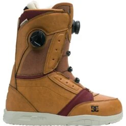DC Ladies Lotus BOA Snowboard Boots 2021-2022 -Ski Pro Outlet Store DC Lotus Boa Snowboard Boot 2022 Ski Pro