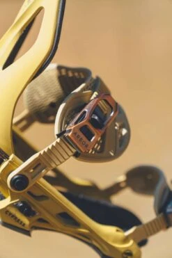 Arbor Cypress Snowboard Bindings 2021-2022 -Ski Pro Outlet Store New ARBOR 12W cypress m binding 12w276812036