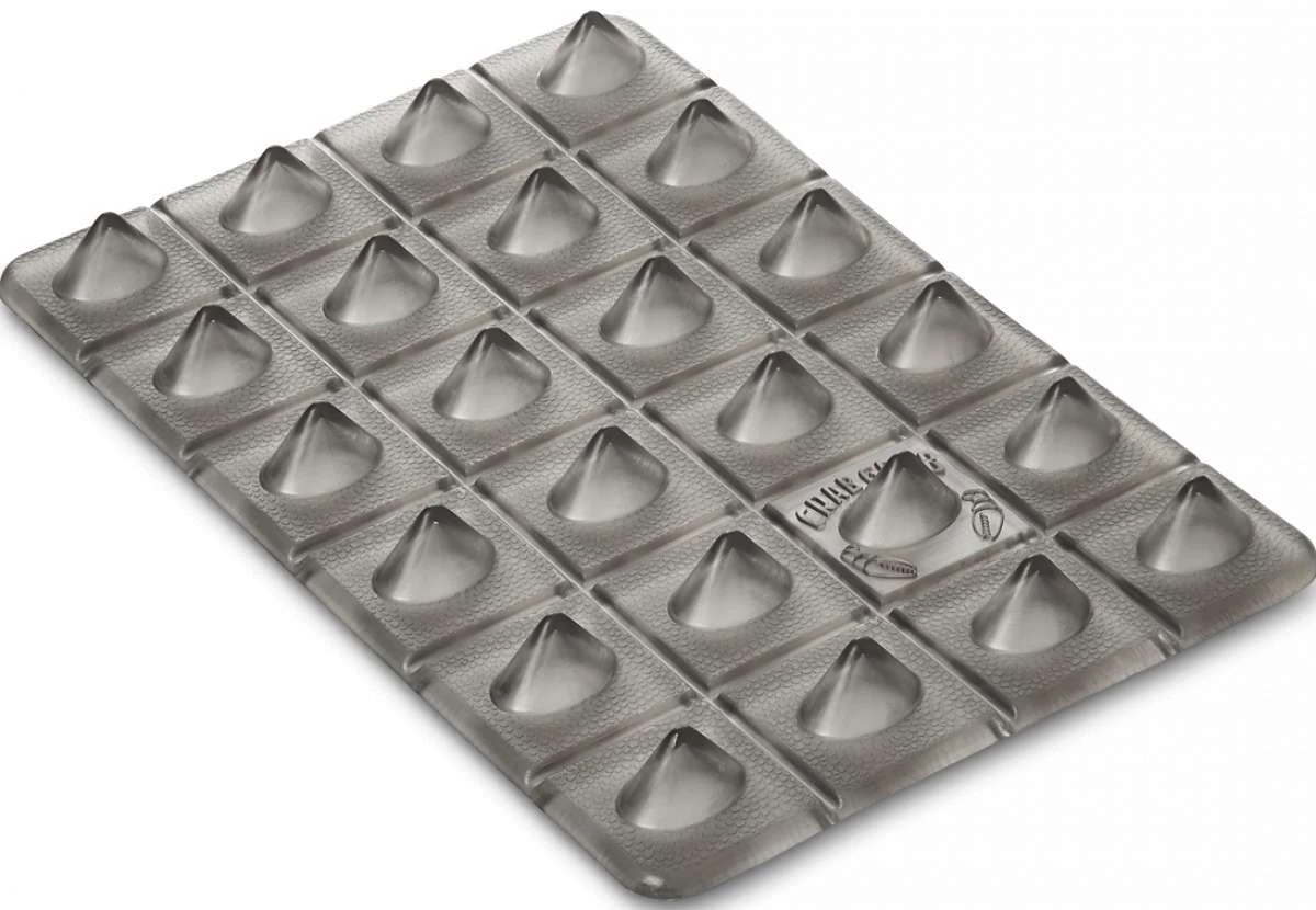 Crab Grab Shark Teeth Stomp Pad 2022-2023 3 Crab Grab Shark Teeth Stomp Pad 2022-2023 - Image 3