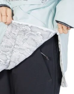 DC Ladies Transition Reversible Insulated Jacket 2022-2023 -Ski Pro Outlet Store dc ladies transition reversible insulated jacket 2022 2023 ski pro 325904440