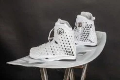 Liquid Force Unity Aero Wakeboard 2022 -Ski Pro Outlet Store liquid force unity aero wakeboard 2022 ski pro 14656543