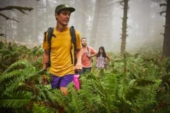 Hydro Flask 32oz Wide Mouth Water Bottle -Ski Pro Outlet Store w32bts622 carnation gallery1 final